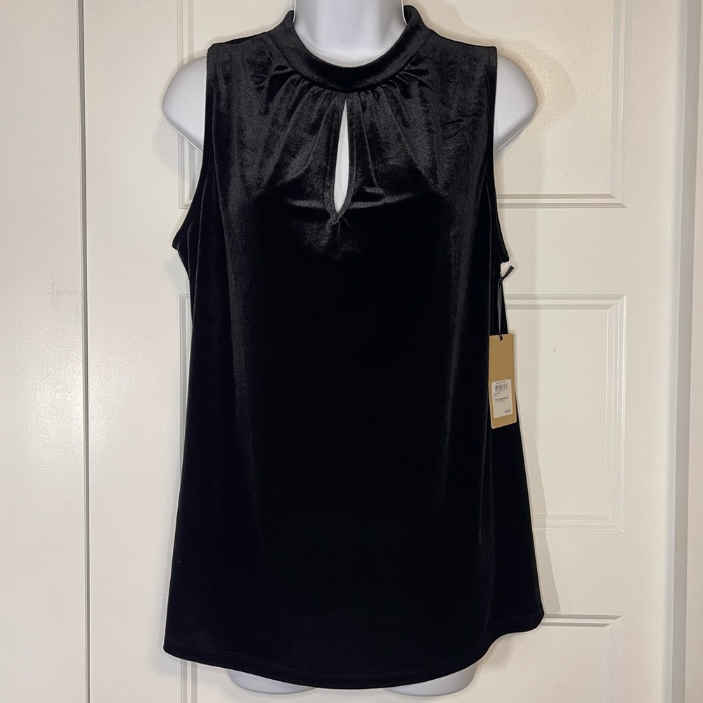Halogen Stretch Velvet Keyhole Top